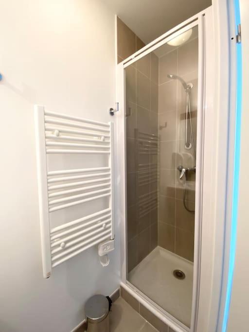 Les Planches , Bel Appartement En Bord De Mer Bénodet Eksteriør billede